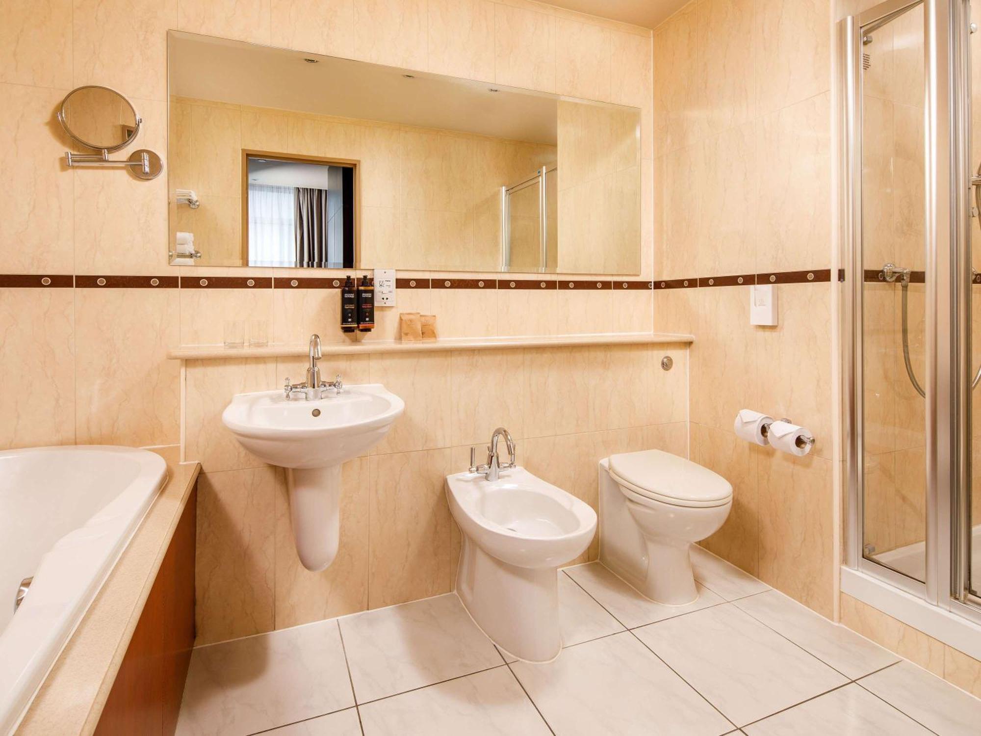 Holland House Hotel Cardiff By Sunday Exteriér fotografie